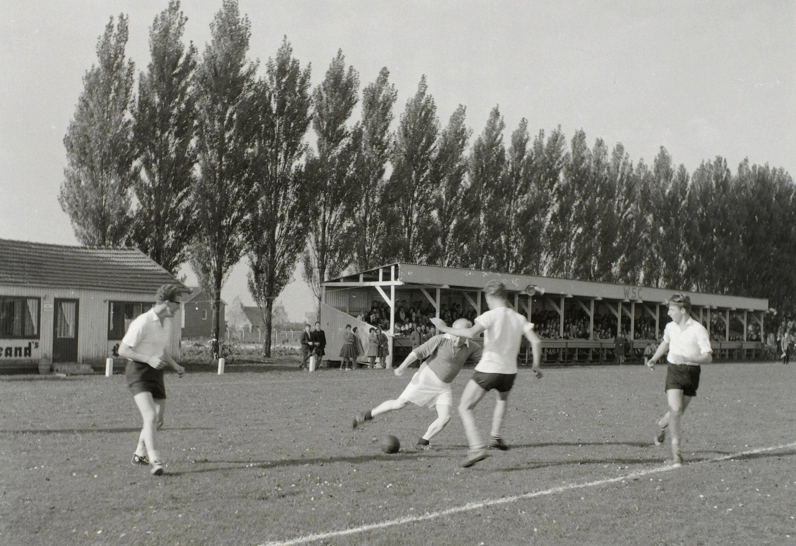 Foto J de Bont_okt1960-Beeldbank SALHA, 84398