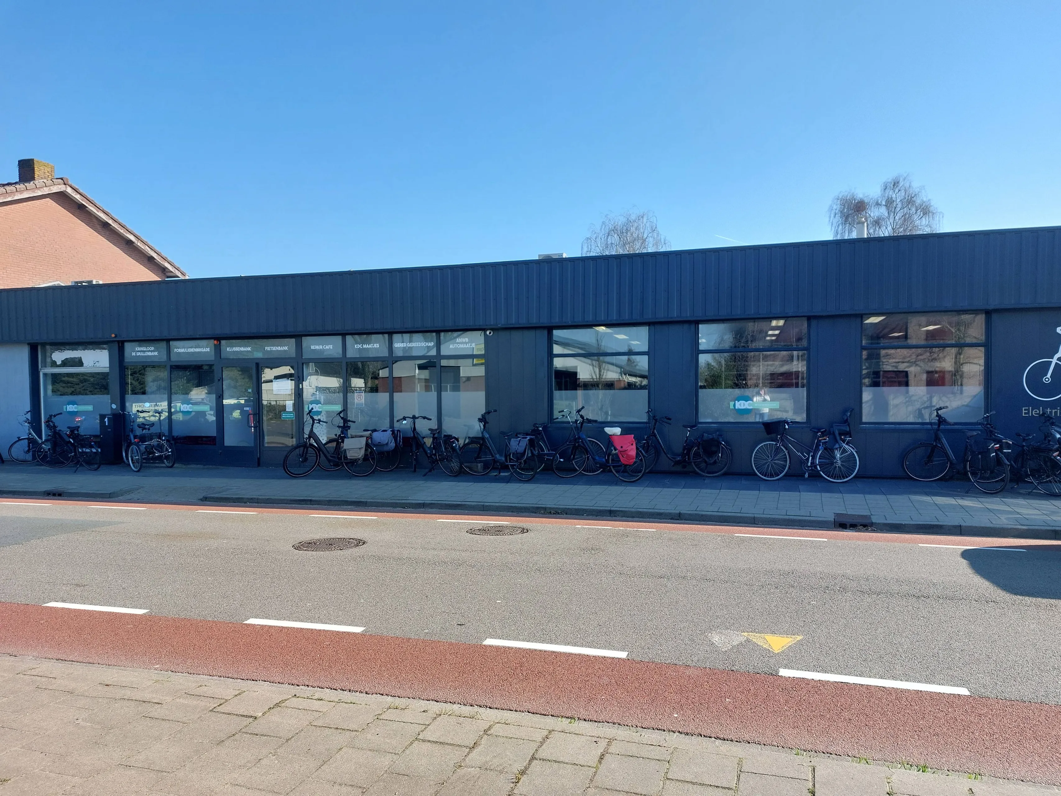 buitenzijde gebouw kdc