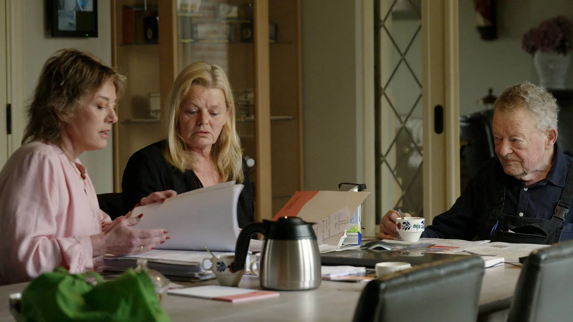 Q2yhCdCrmbw4kiO2rLzcdLzaSKC41tUUJjN3rK2V