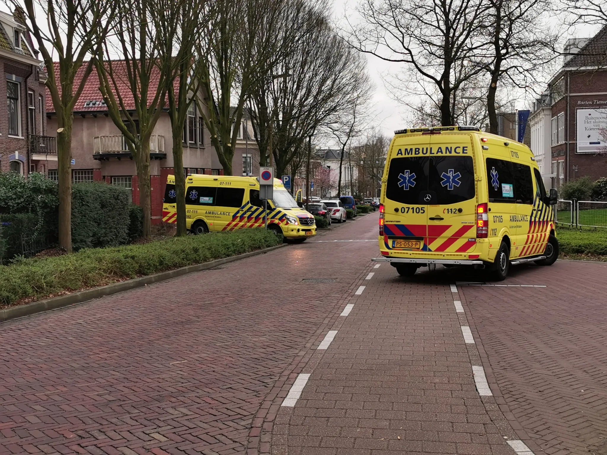 08 03 kind raam