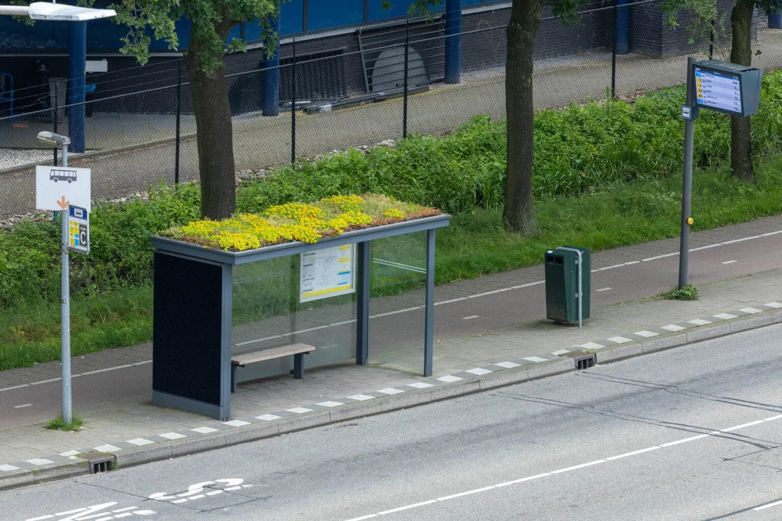 bushokje gemeente wageningen