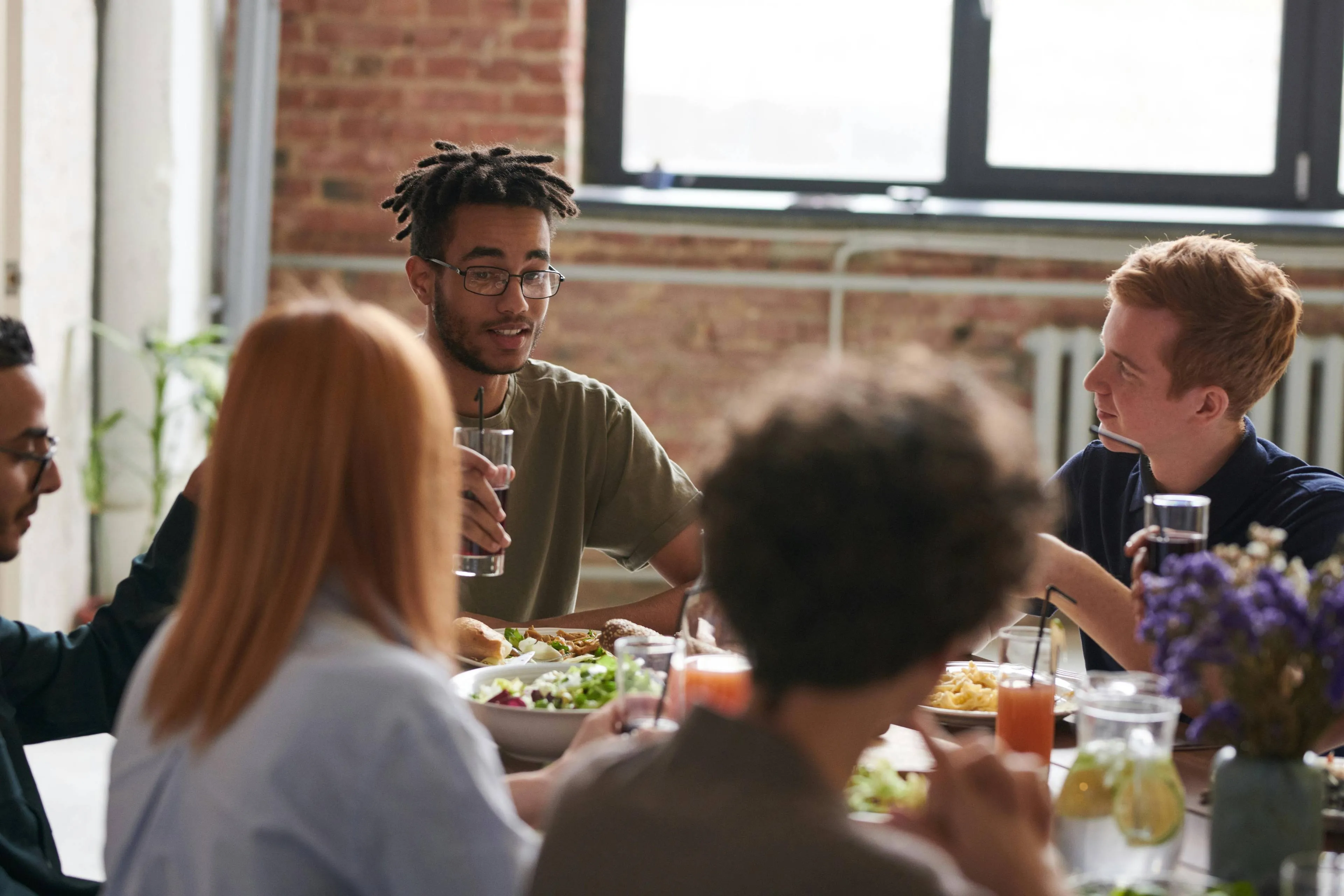 pexels samen eten 3184187jpg