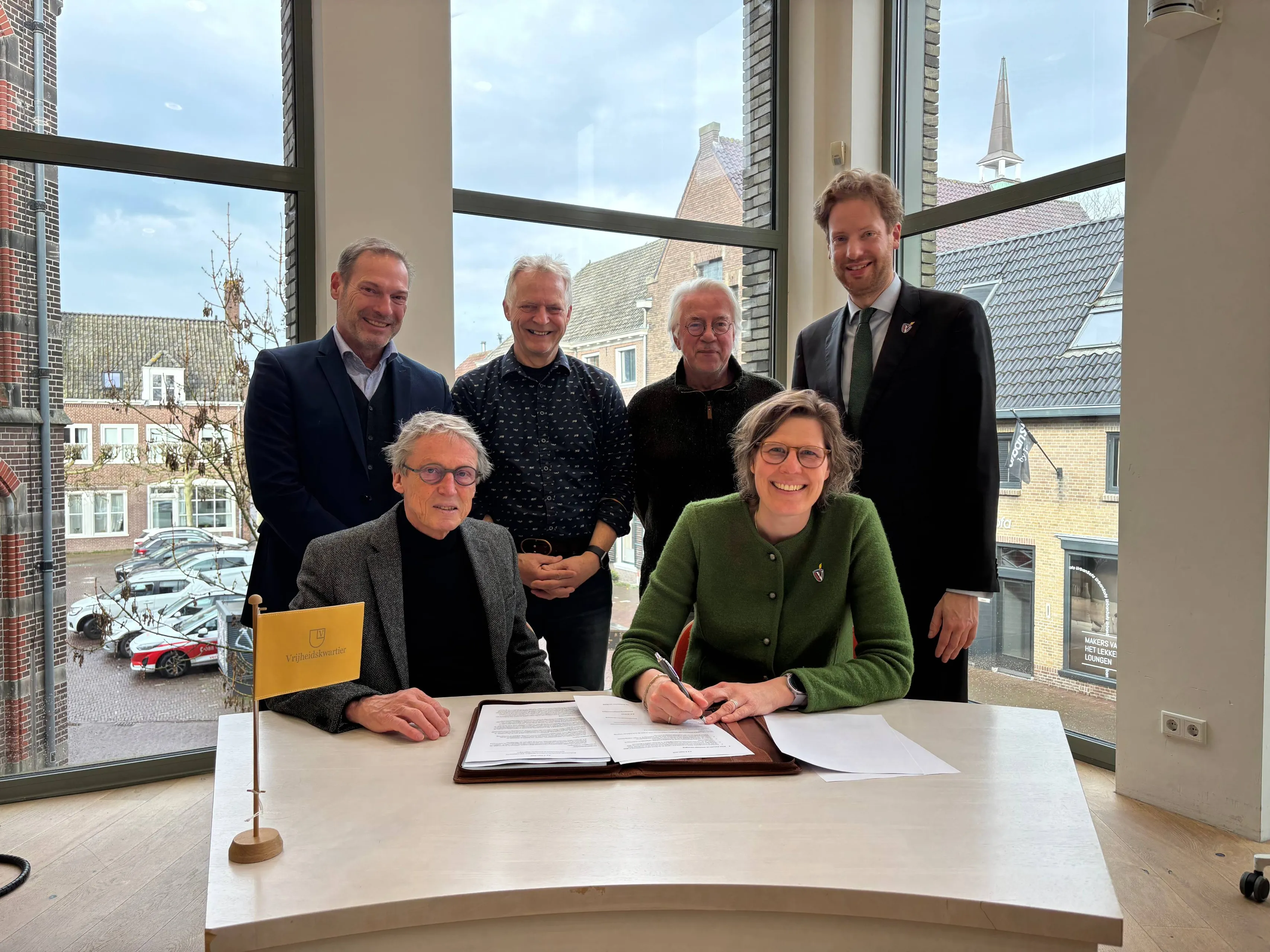 Ondertekening Stadstuin Vrijheidskwartier 1