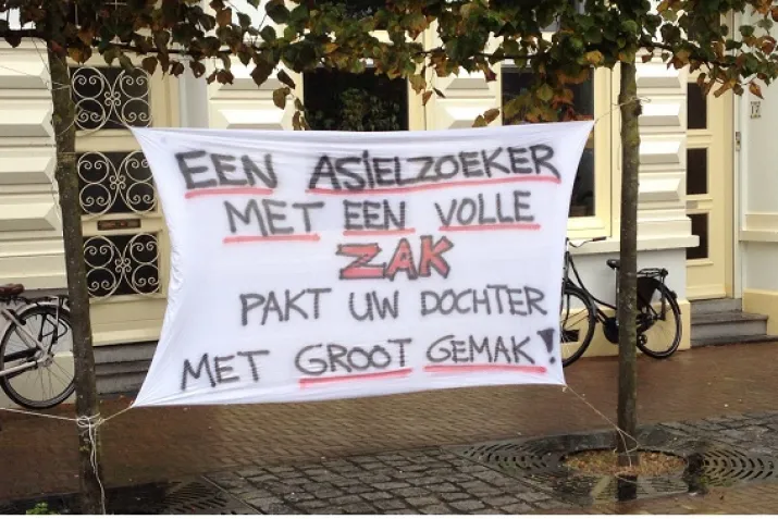 15 10 2015 protest steenbergen azc ok