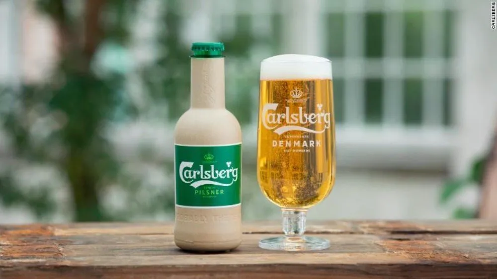 191010142156 01 carlsberg green fibre bottle exlarge 169