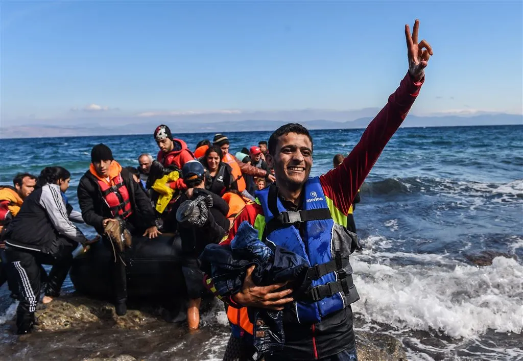 208 000 vluchtelingen via lesbos naar eu1443760115