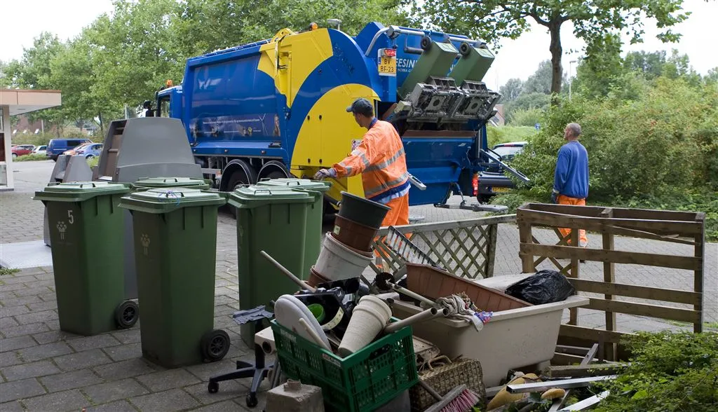 27 miljoen euro aan goud bij het grofvuil1449207395