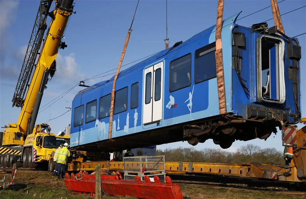 300 nieuwe dwarsliggers onder spoor dalfsen1456403532