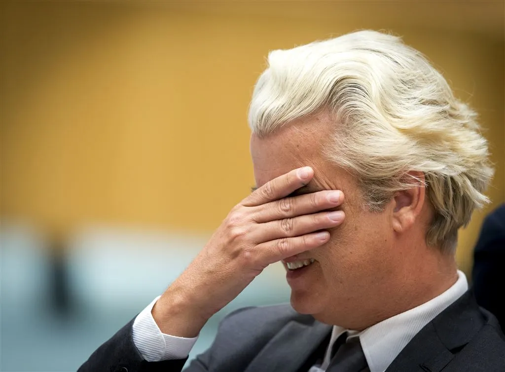 6474 aangiften tegen wilders1477914755