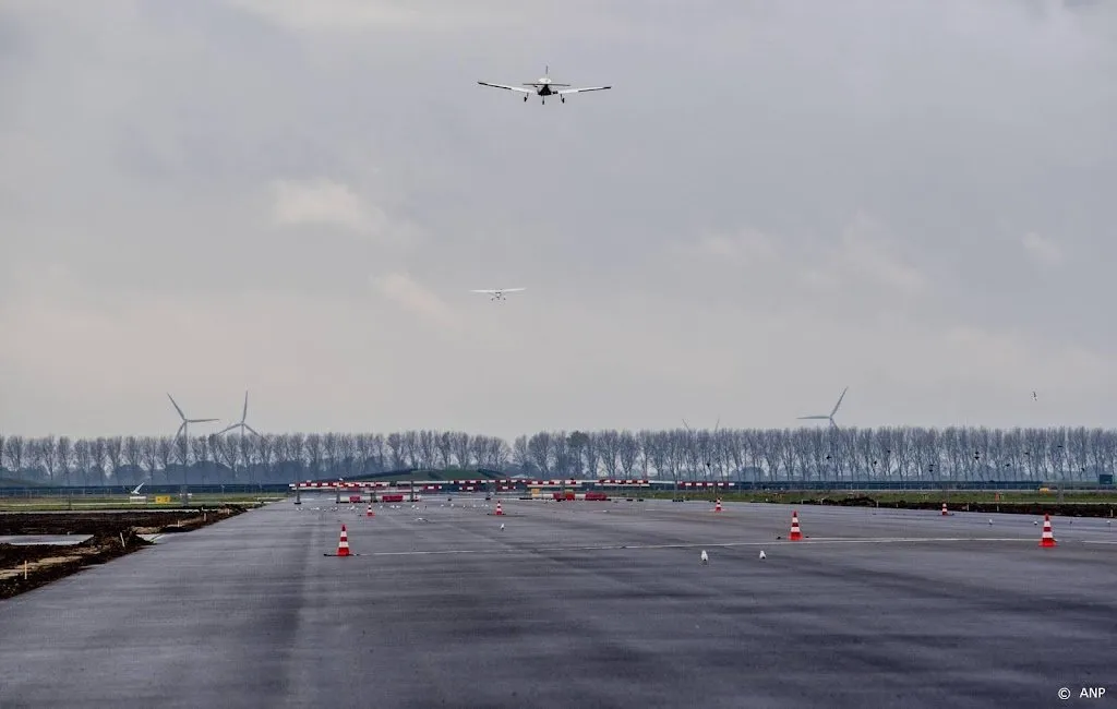 actiegroepen startbaan lelystad airport is te kort1631107743