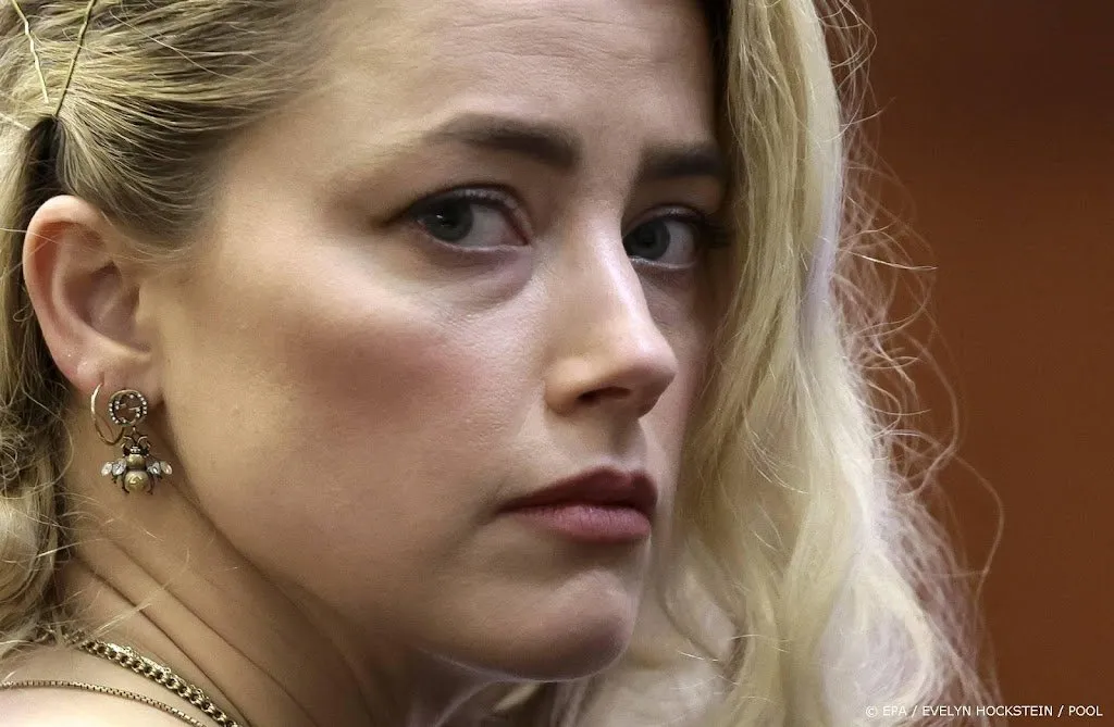 amber heard betaalde ex johnny depp 1 miljoen als schikking1686691487