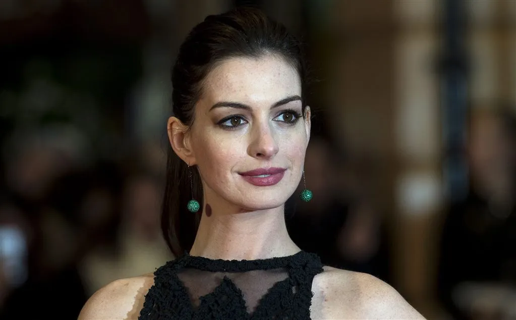 anne hathaway verwacht eerste kind1448655622