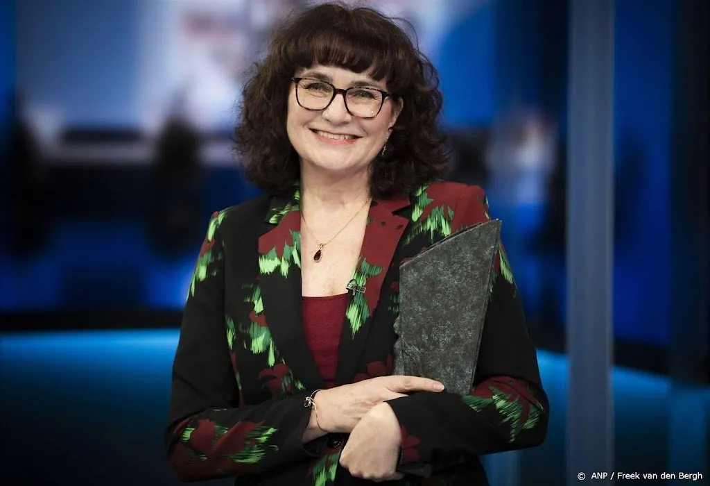 anya niewierra vindt winnen ns publieksprijs extra speciaal1699467927