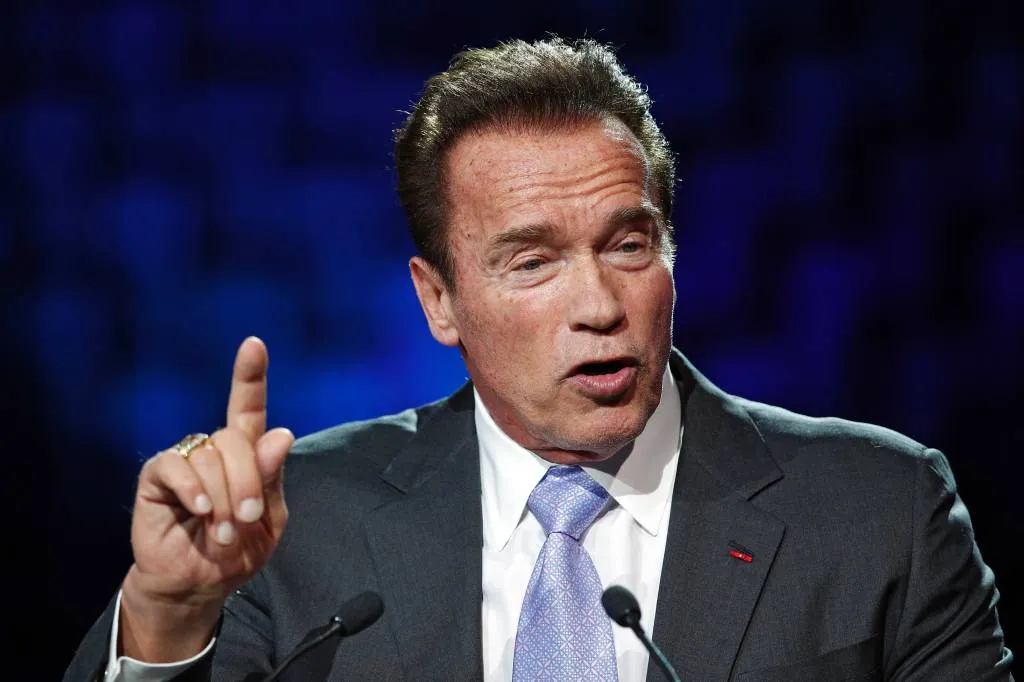 arnold schwarzenegger is back na hartoperatie1522442412