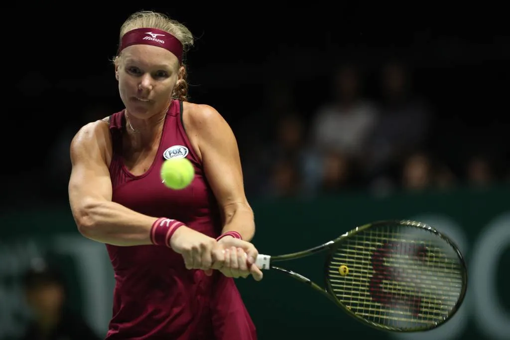 bertens halvefinaliste na opgave osaka1540545136