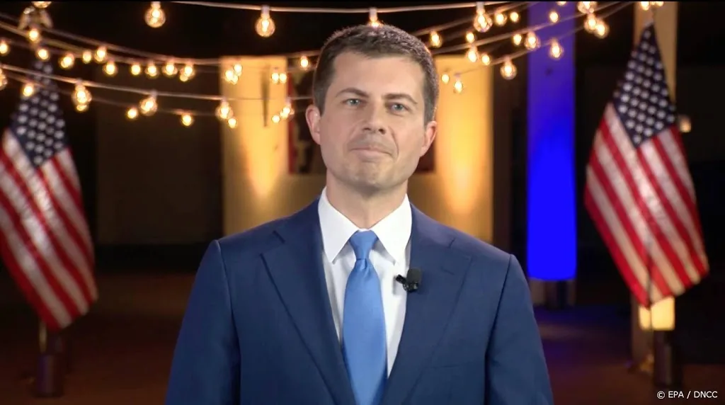 biden overweegt buttigieg als ambassadeur in china1607492446