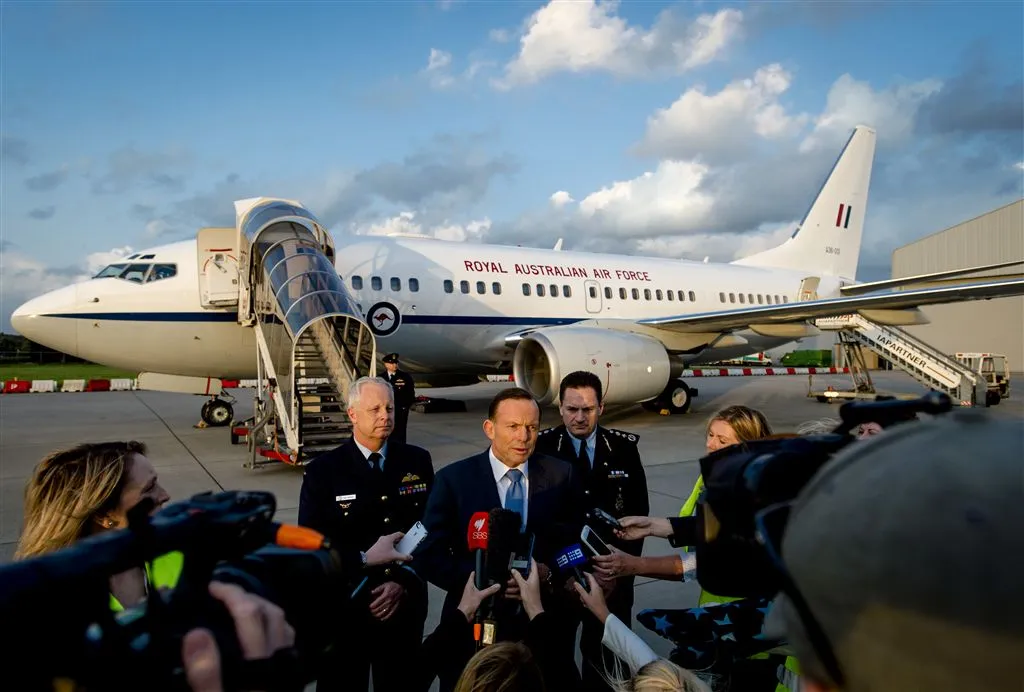 bliksembezoek abbott aan nederland om ramp1407724109