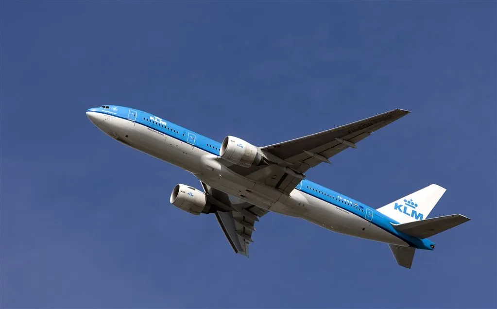 boeing klm verliest vleugeldeel bij opstijgen1506243122