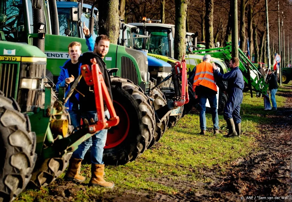 boze boeren starten wervingscampagne voor eigen omroep1581967461