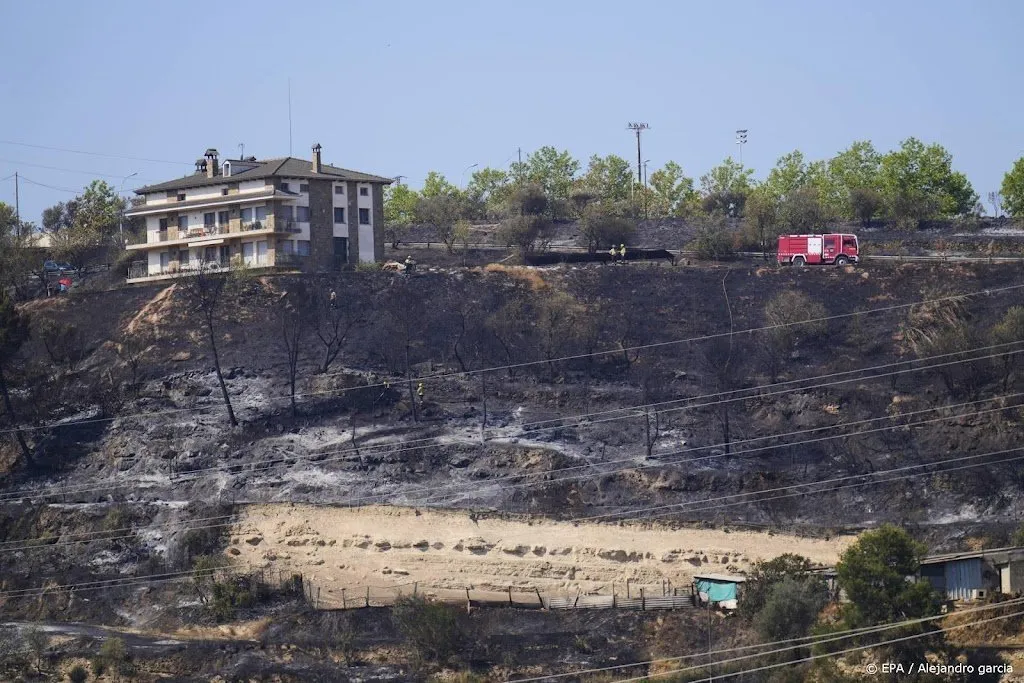 branden verwoesten in spanje 60 000 hectare bos in week tijd1658242579