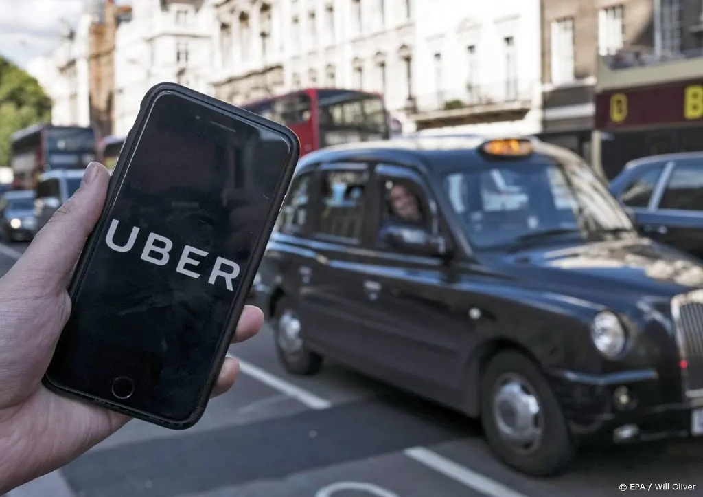 brits hooggerechtshof chauffeurs van uber zijn werknemers1613732737