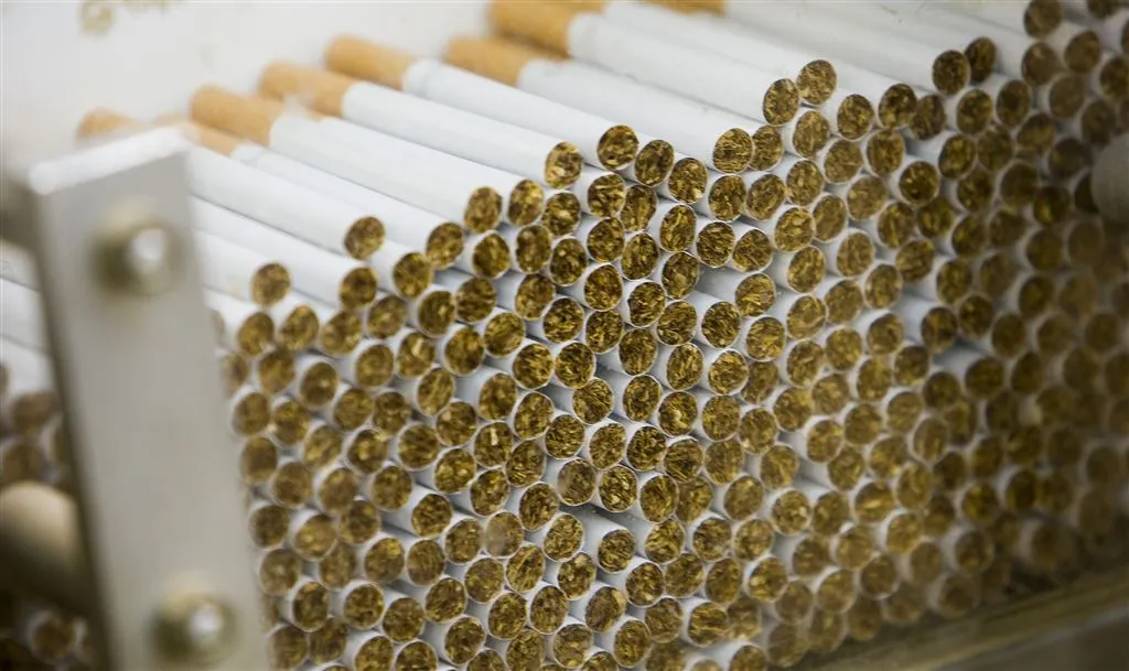 canadese rokers krijgen geld van fabrikanten1433210889
