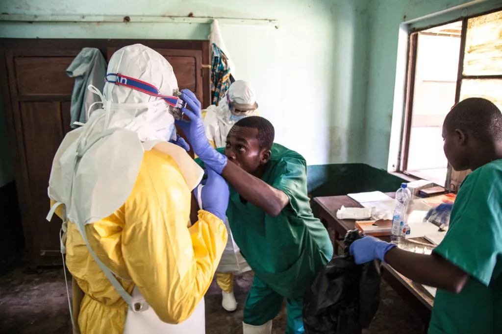 congo begint maandag met inenten tegen ebola1526822896