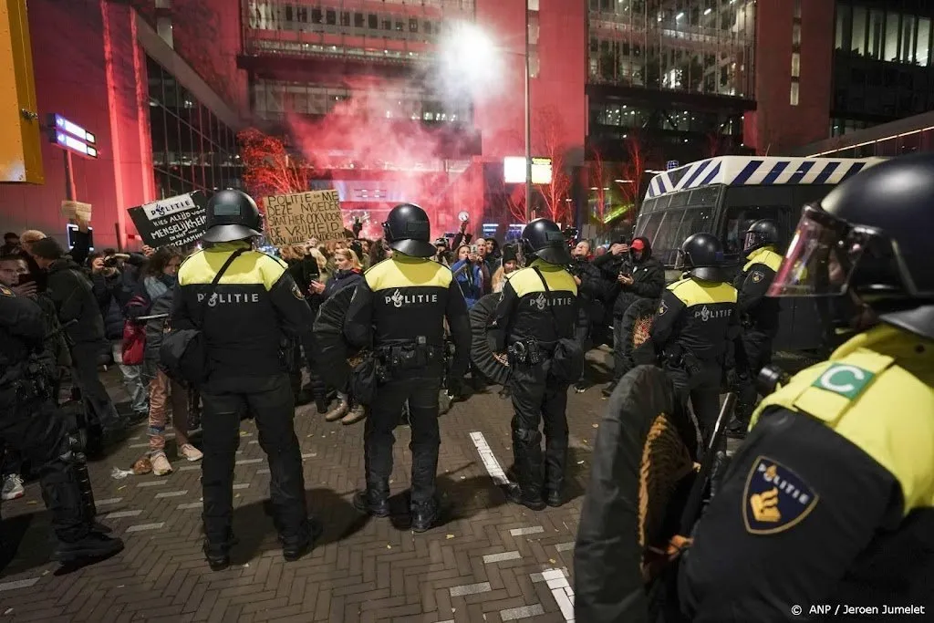 coronarellen en demonstraties kostten politie miljoenen1652867556