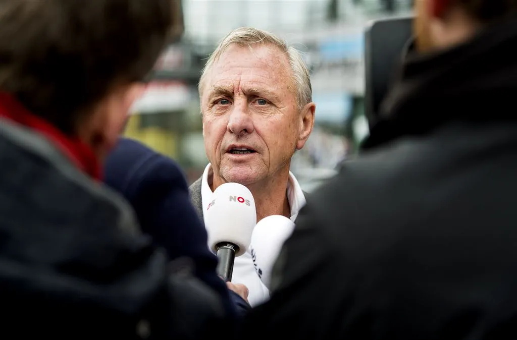 cruijff verdedigen doe je niet zo1441608727