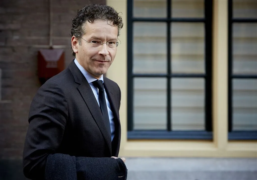 dijsselbloem sluit mini schengen niet uit1448611449