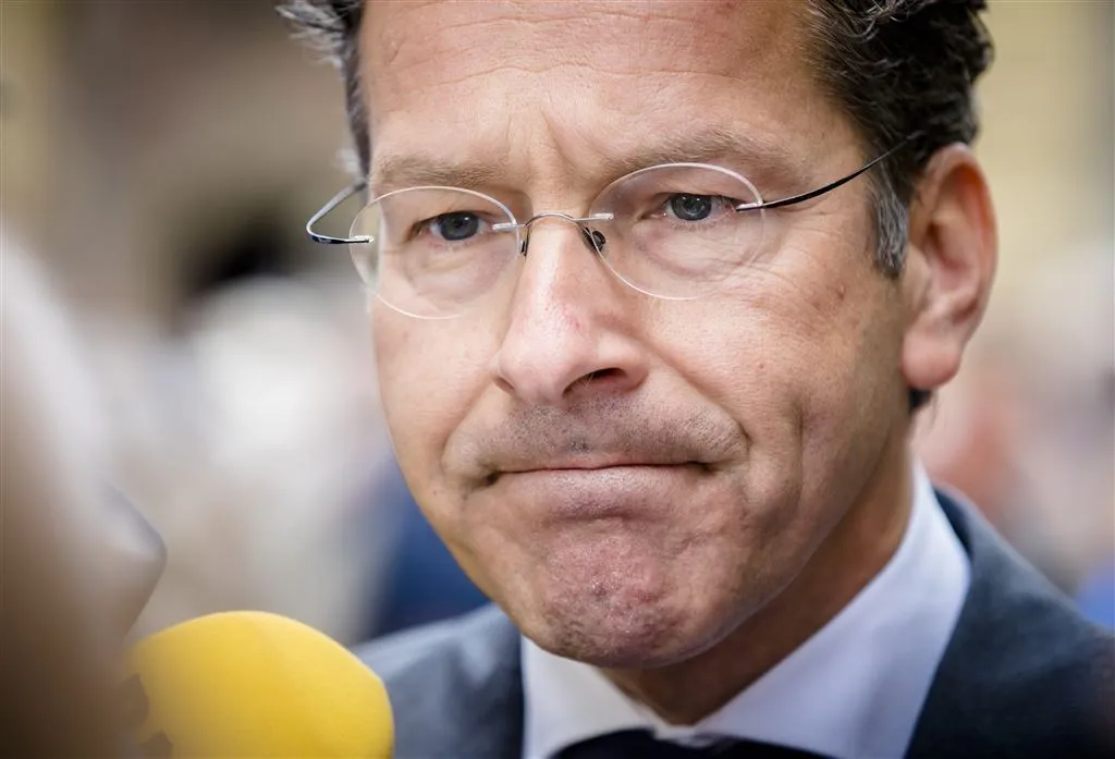 dijsselbloem wij sluiten onszelf uit1496032371