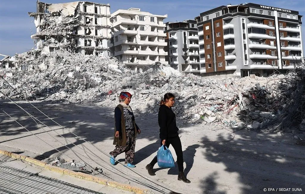 dodental aardbevingsgebied turkije loopt op richting 50 0001678712376