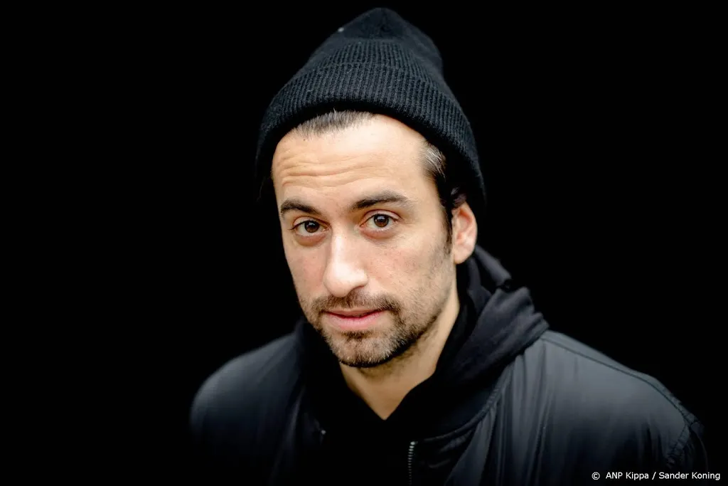 dotan zegt sorry eerste trollen al in 20101561044977