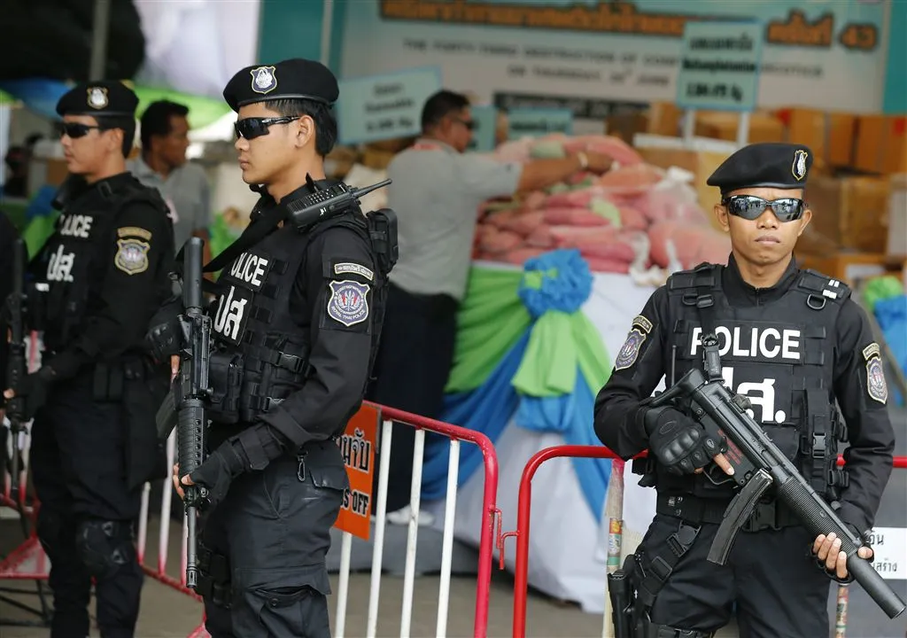 europese toeristen vermoord op thais strand1410770179