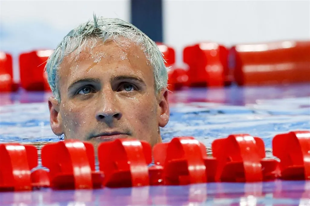 excuses gouden zwemmer lochte na leugens1471620741