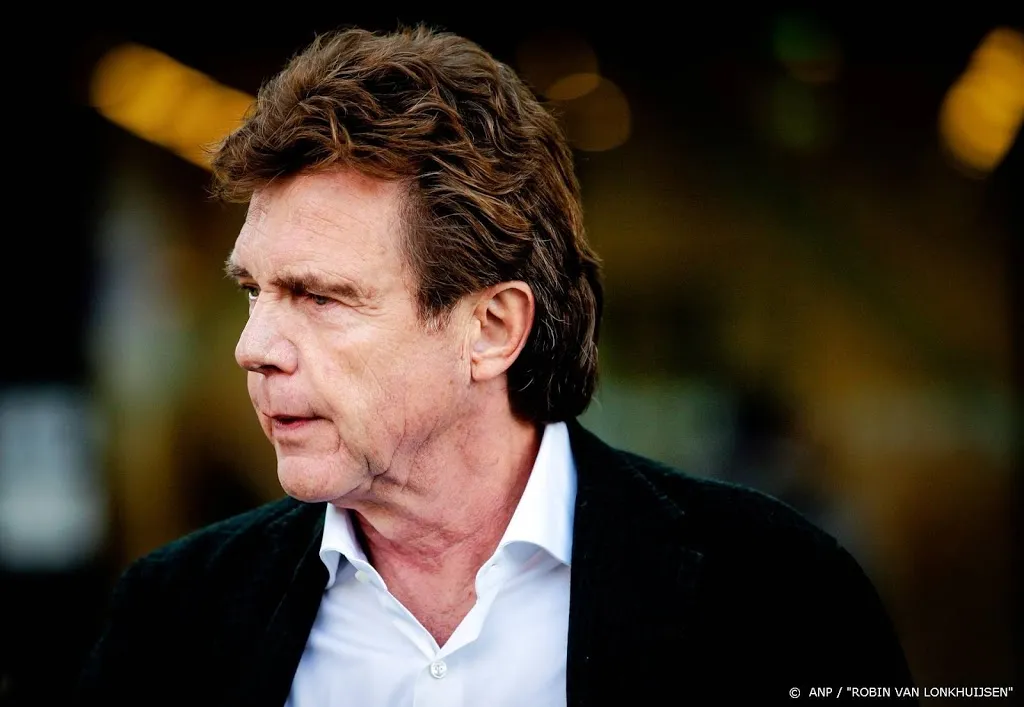 facebook moet nepadvertenties met john de mol weren1573485377