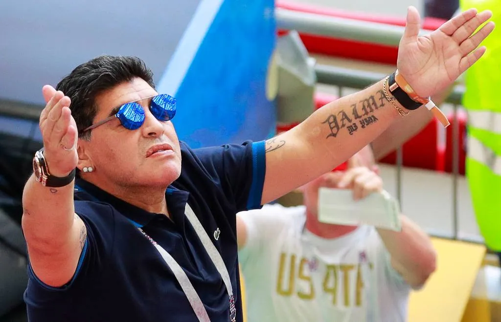 fifa neemt afstand van maradona1530737773