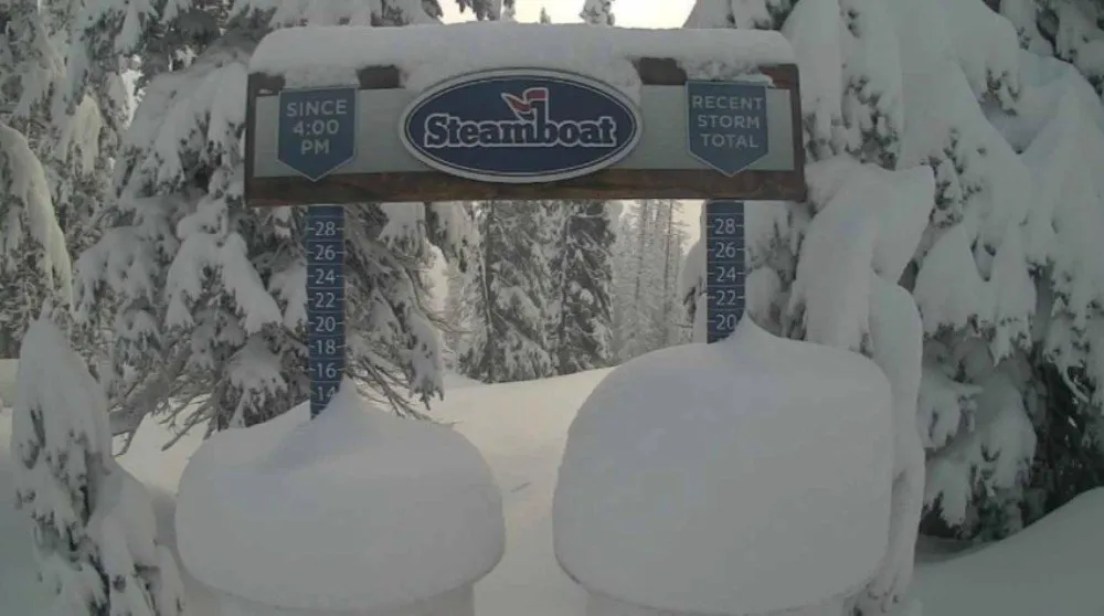 fireshot capture 362 nearly 2 feet of snow falls in steamb https wwwouttherecoloradocom n