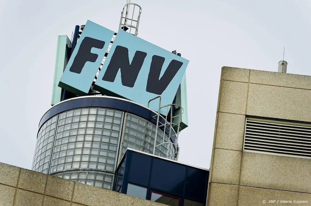 fnv wil meer vaste banen en 100 euro per maand voor iedereen1632133933