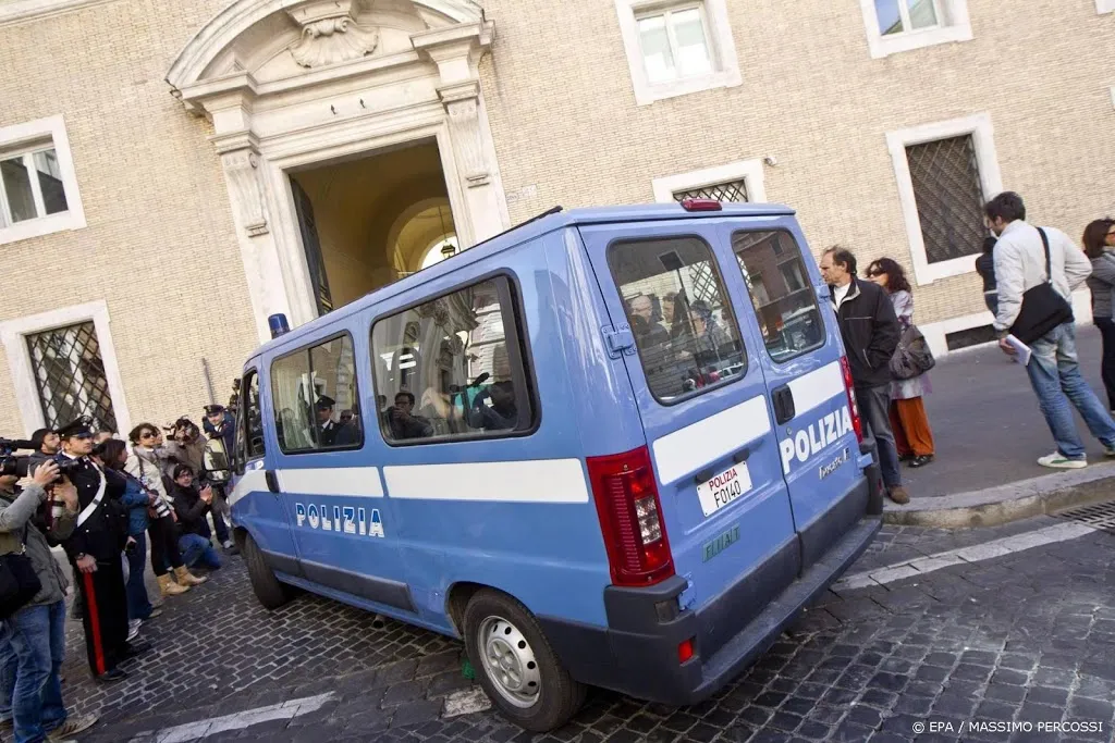 geopende graven vaticaan volslagen leeg1562848097