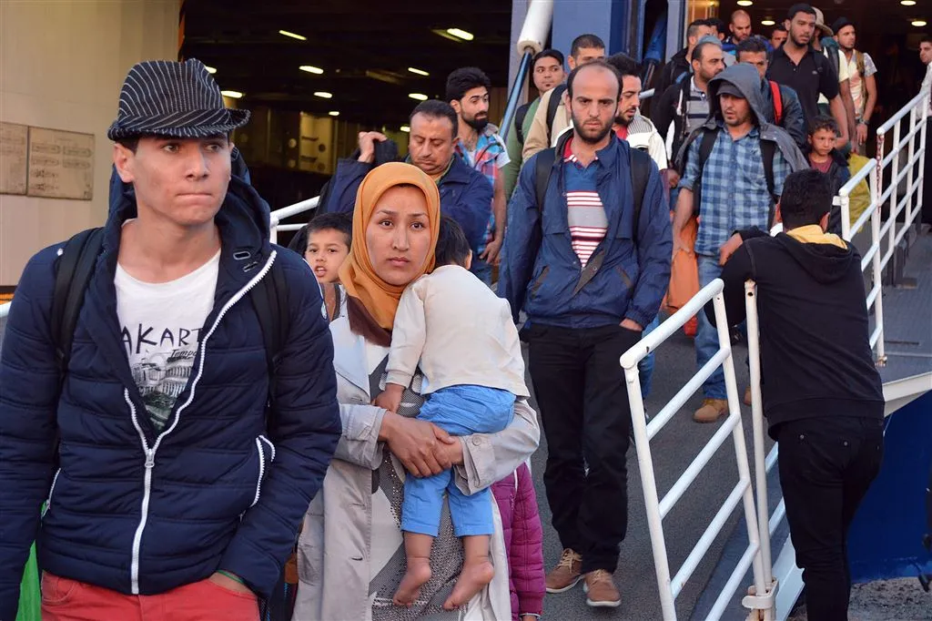 griekenland geen eten voor vluchtelingen1436298967