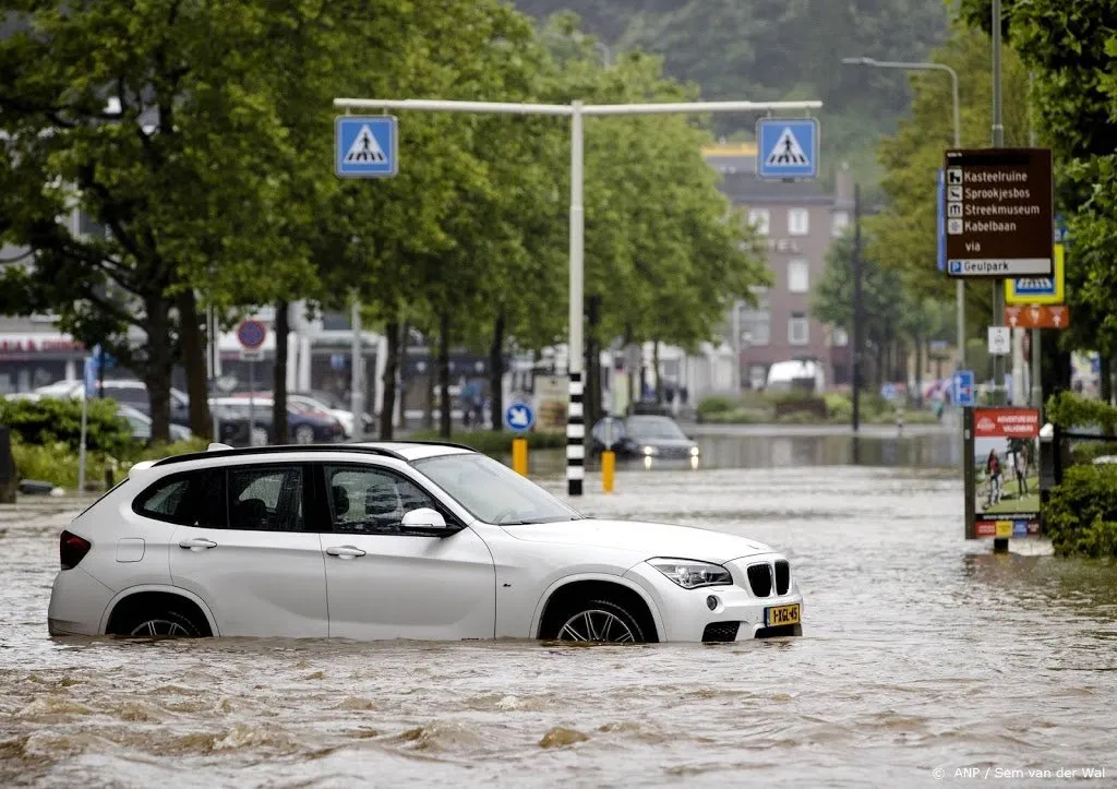 grote delen van venlo vanaf 18 00 uur geevacueerd1626447419