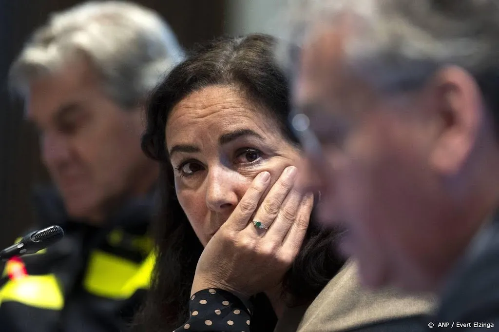 halsema doet aangifte van doodsbedreigingen over ajax huldiging1653065392