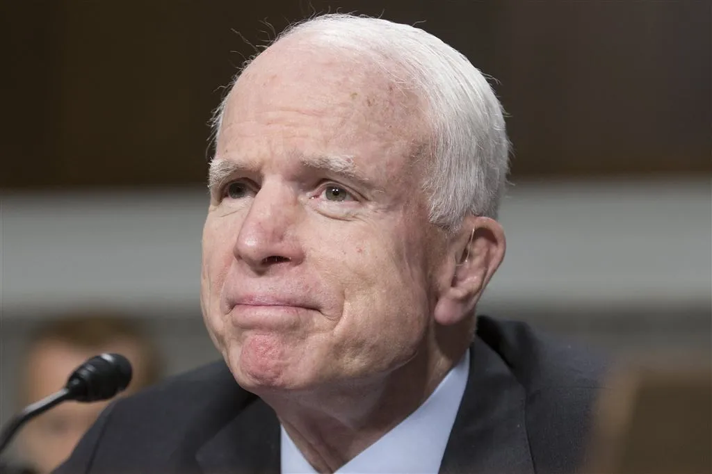 hersentumor vastgesteld bij senator mccain1500514575