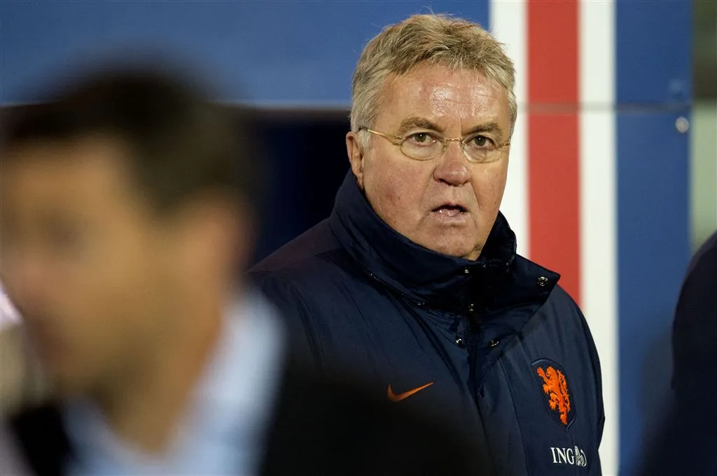 hiddink geeft tekst en uitleg over oranje1415328024