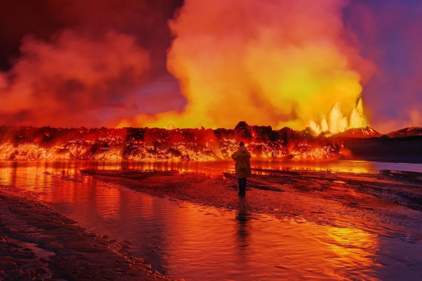 iceland volcano lava flow 02