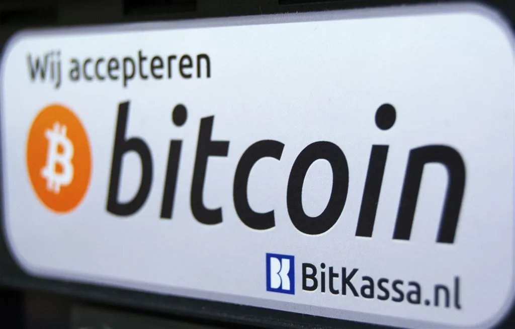 inval bij vermoedelijke bitcoin bedenker1449653060