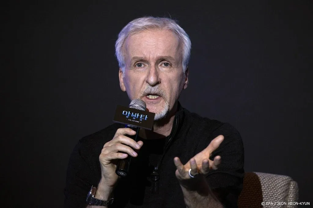 james cameron haalde tien minuten vol geweld uit avatar 21672188740