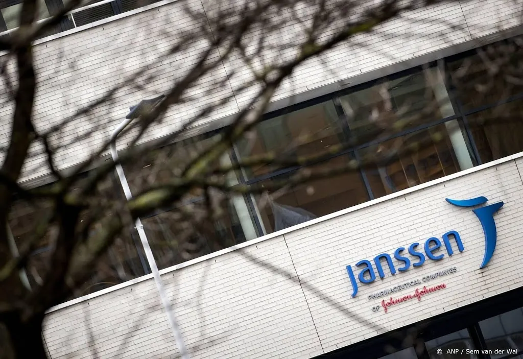 janssen levert in april bijna 170 000 vaccins1616555311