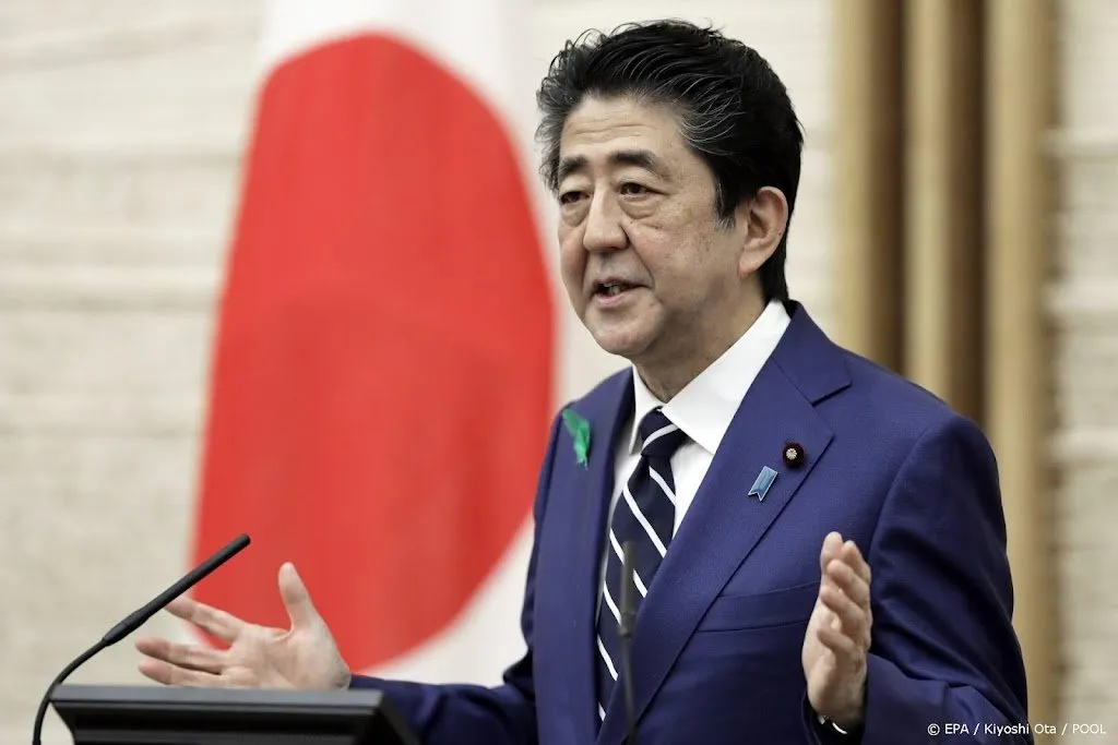 japanse oud premier abe overleden na schietpartij1657270574